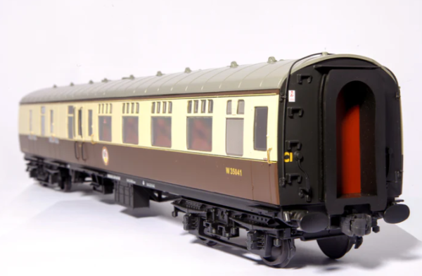 BR MK1 COACHES